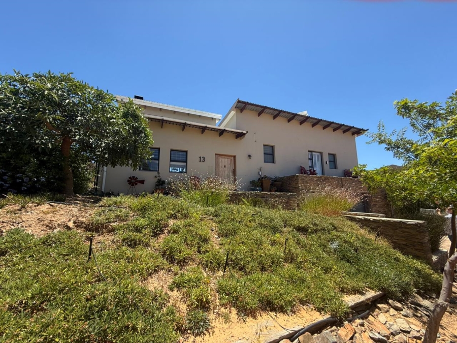 4 Bedroom Property for Sale in Fairway Heights Western Cape